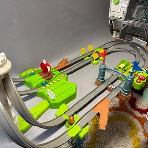 Hot Wheels Mario Kart Circuit Track Set